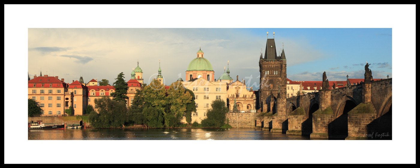 PSD0162436_pan_325.jpg